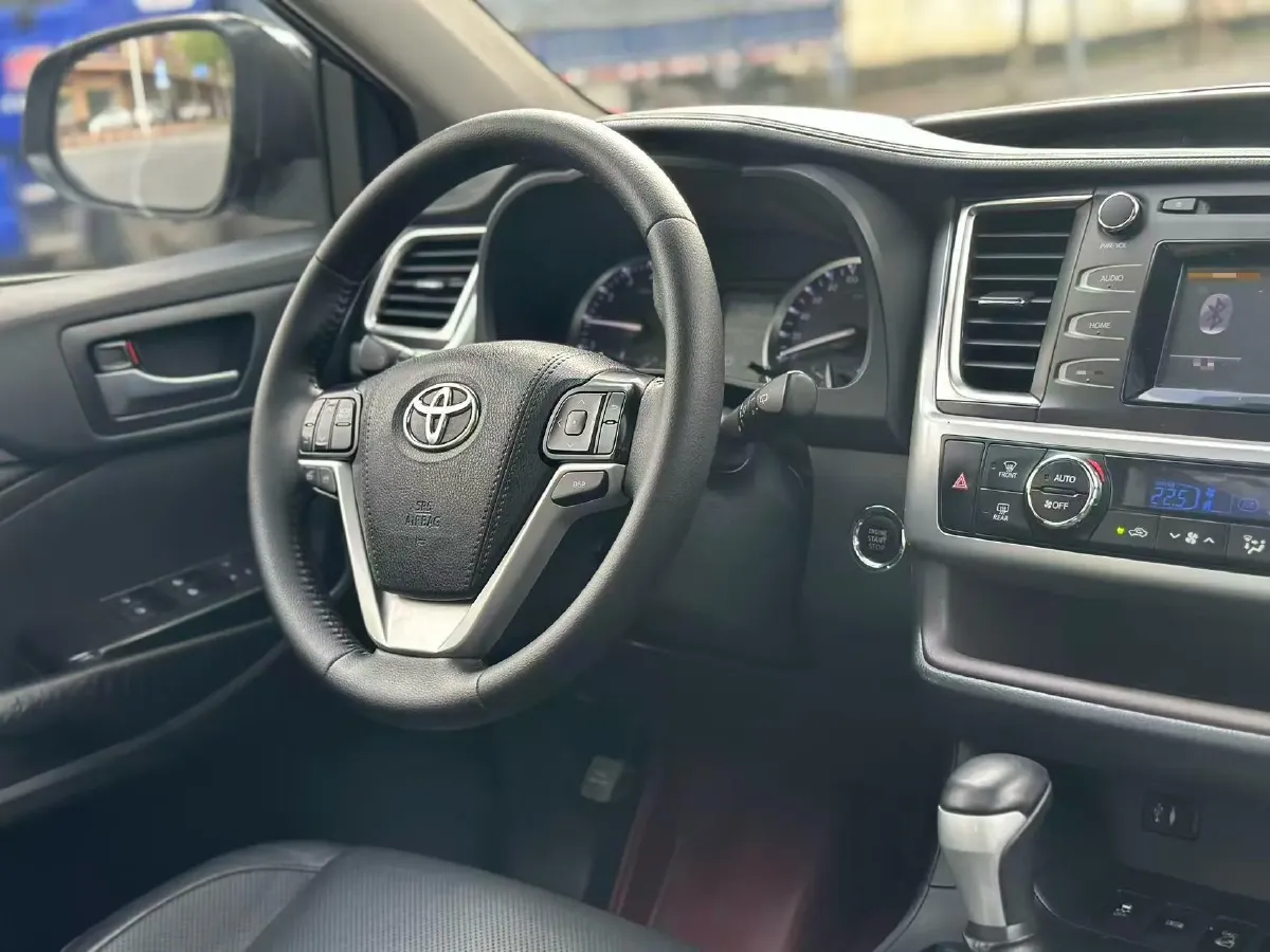 2007 Toyota Land Cruiser 4.0L 244HP V6 5MT,autocango,china used car exporter,china ev exporter,chinese used car exporter,chinese used ev exporter