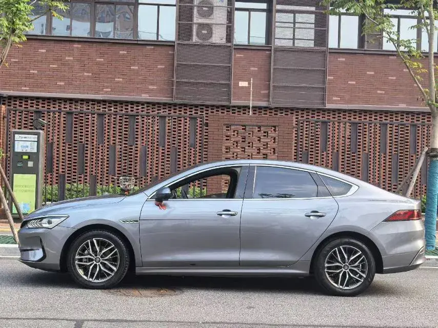 2021 BYD QIN thumbnail 3