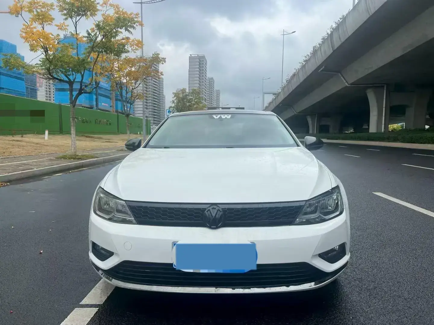 2018 VOLKSWAGEN LAMANDO thumbnail 2