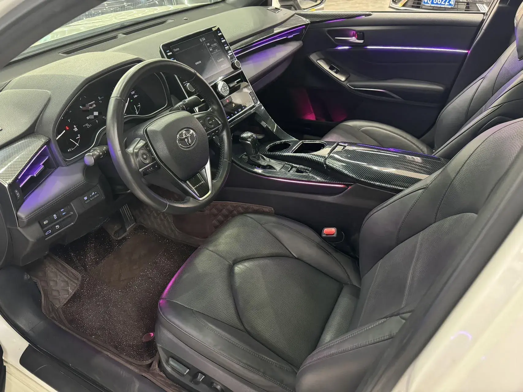 2019 TOYOTA AVALON thumbnail 2