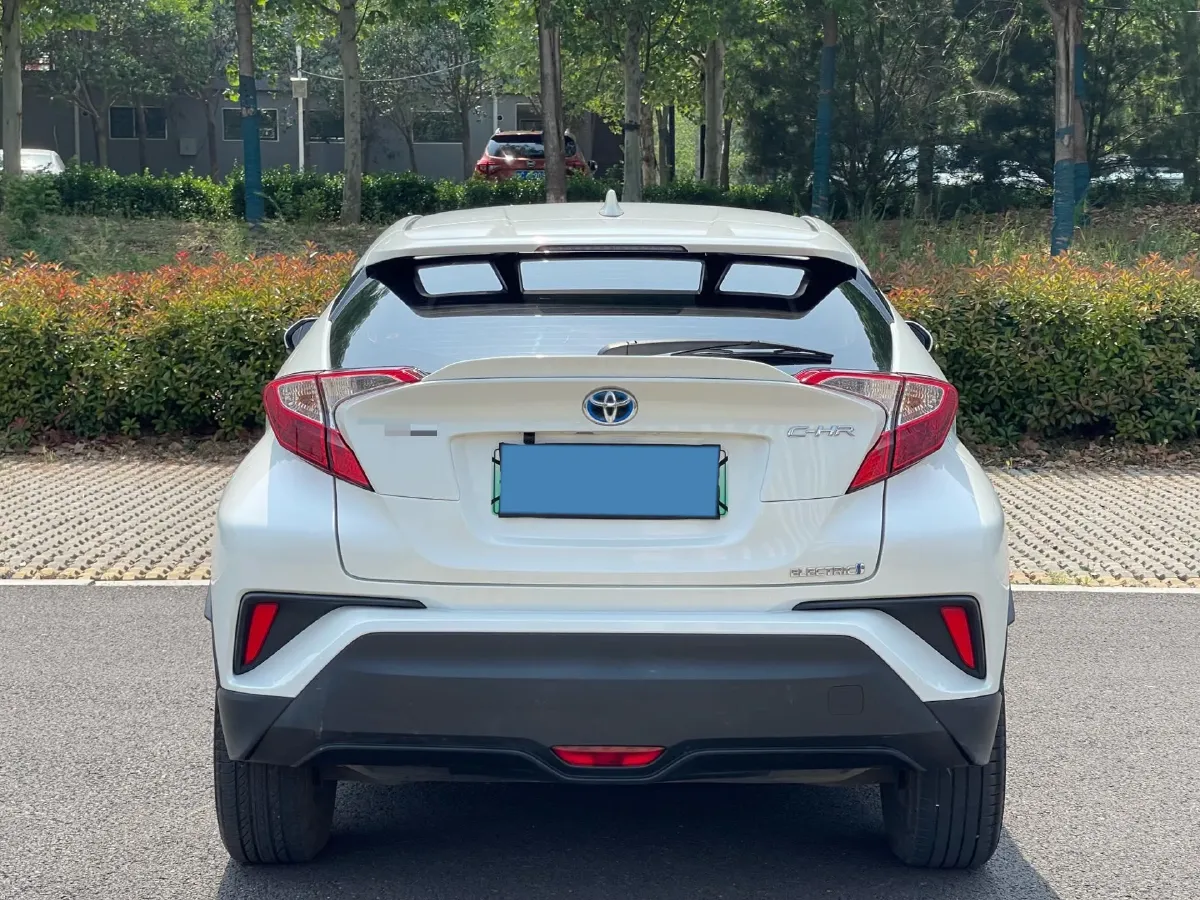2020 Toyota C-HR EV BEV 54.3KWH,autocango,china used car exporter,china ev exporter,chinese used car exporter,chinese used ev exporter