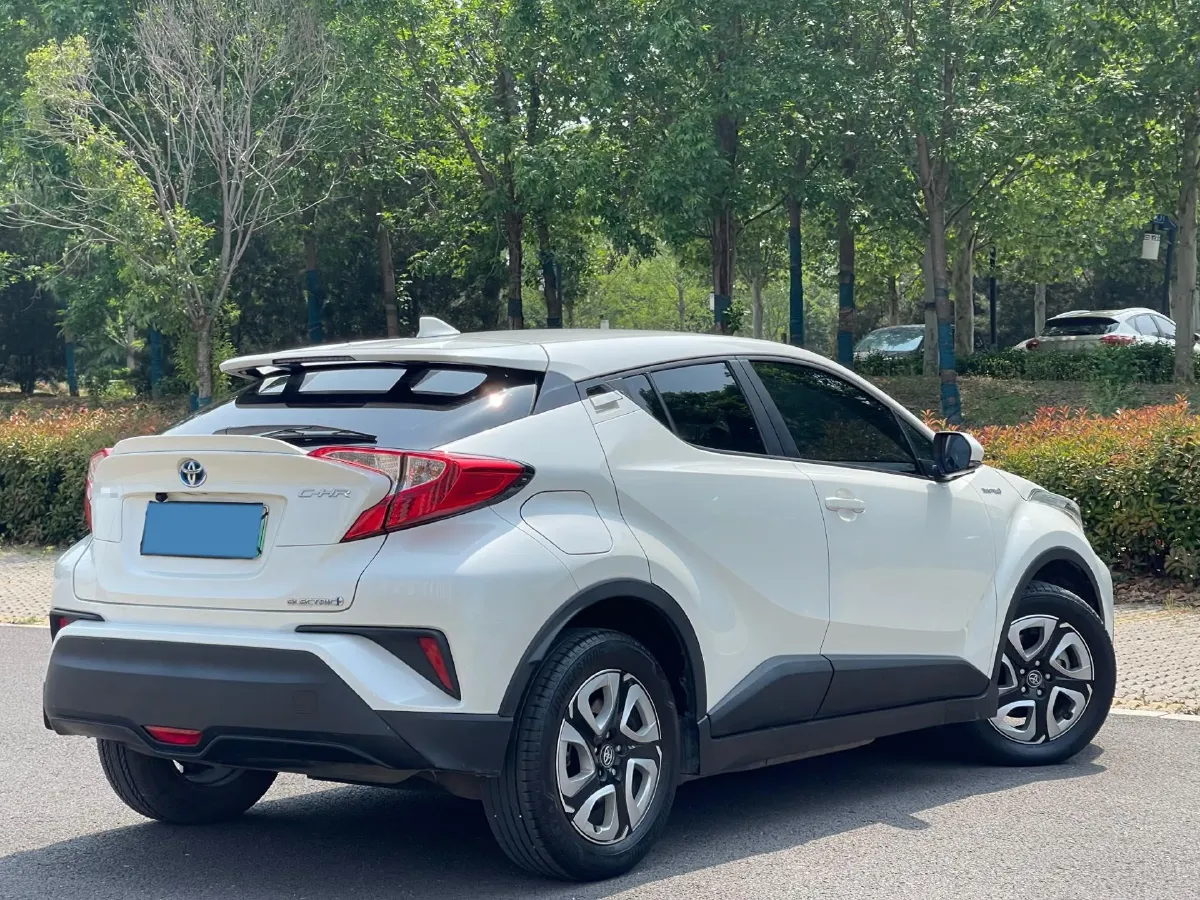 2020 Toyota C-HR EV BEV 54.3KWH,autocango,china used car exporter,china ev exporter,chinese used car exporter,chinese used ev exporter