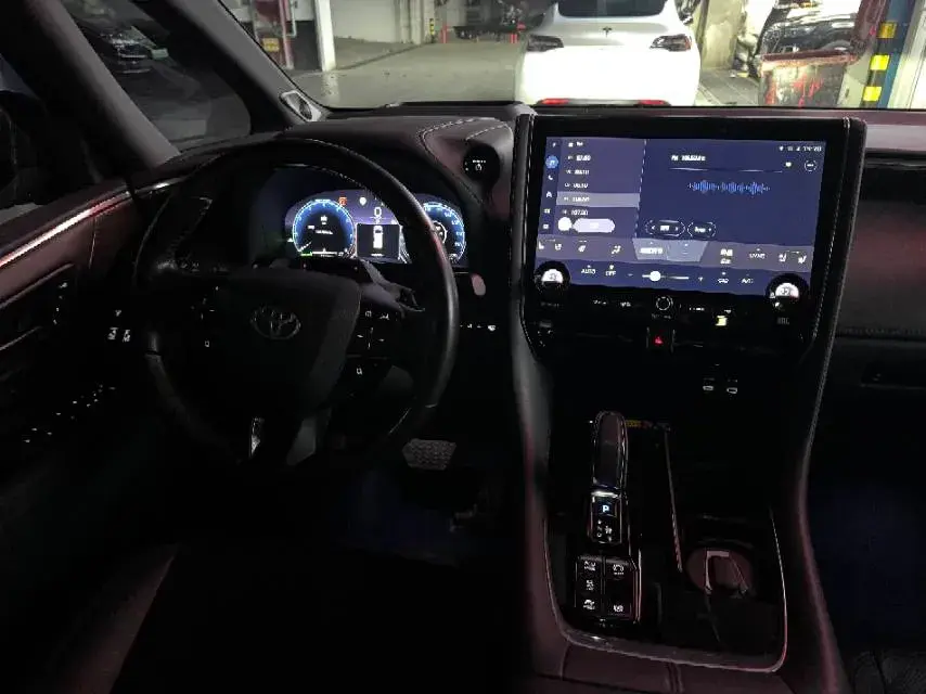 2024 TOYOTA ALPHARD thumbnail 4