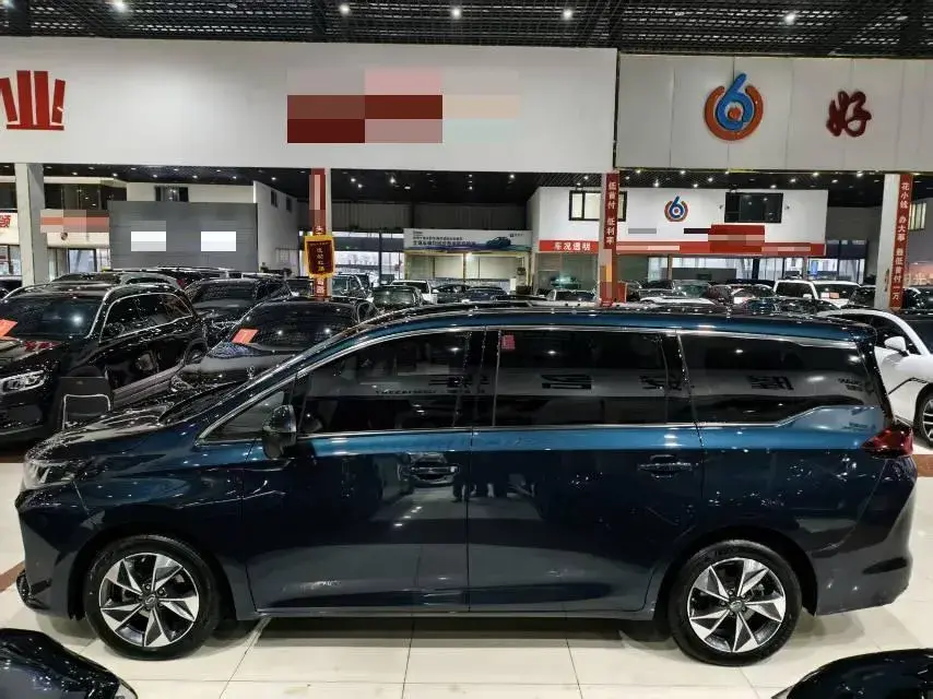 2021 GAC TRUMPCHI thumbnail 4