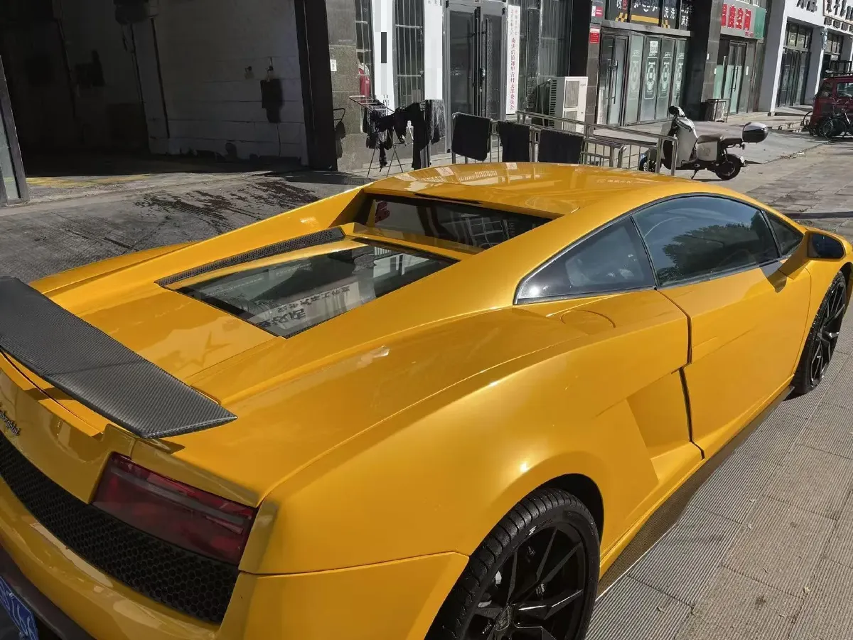 2004 Lamborghini Gallardo 5.0L 520HP V10 6MT,autocango,china used car exporter,china ev exporter,chinese used car exporter,chinese used ev exporter