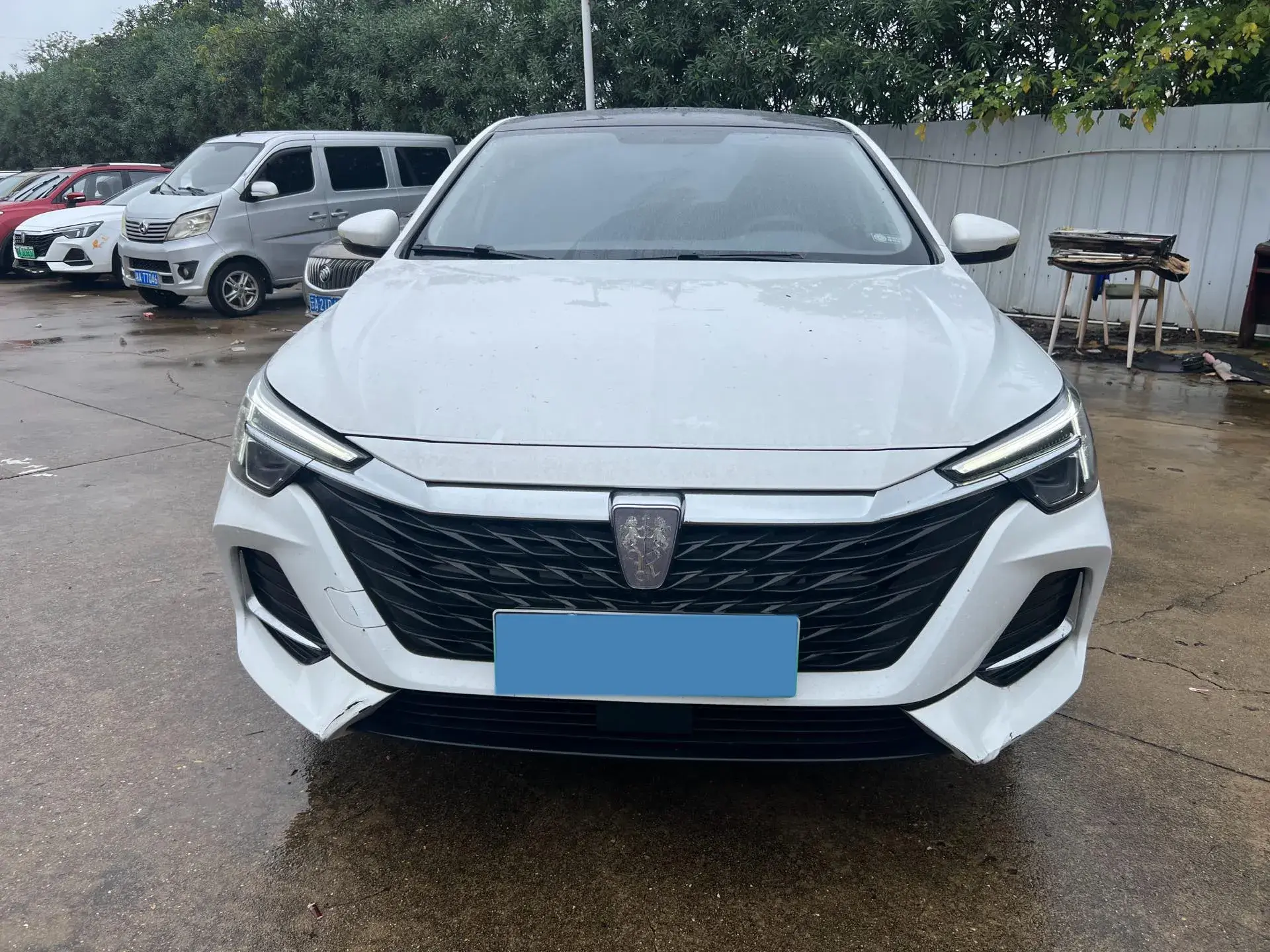 2022 ROEWE I6 thumbnail 2