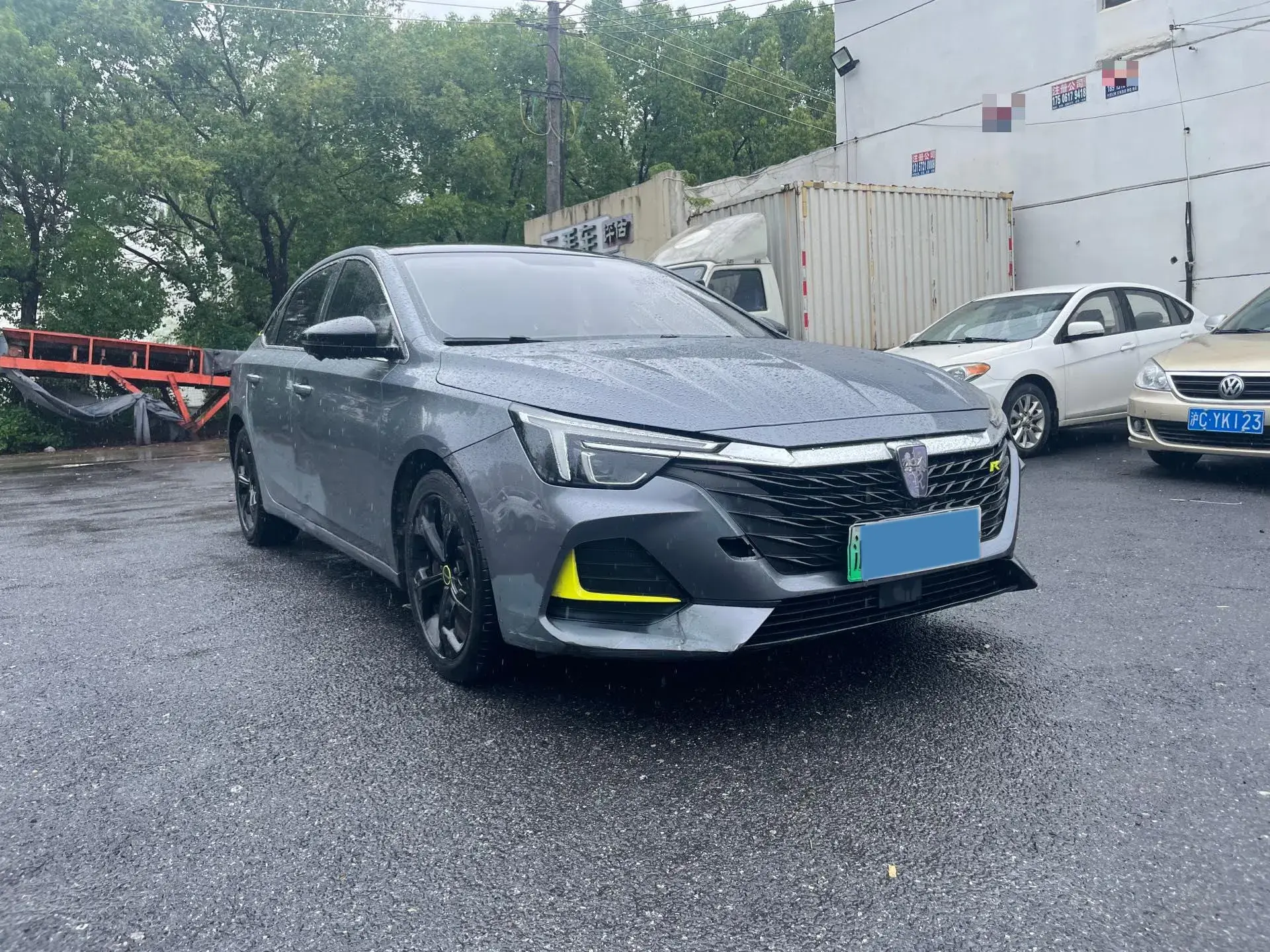 2021 ROEWE I6 thumbnail 3