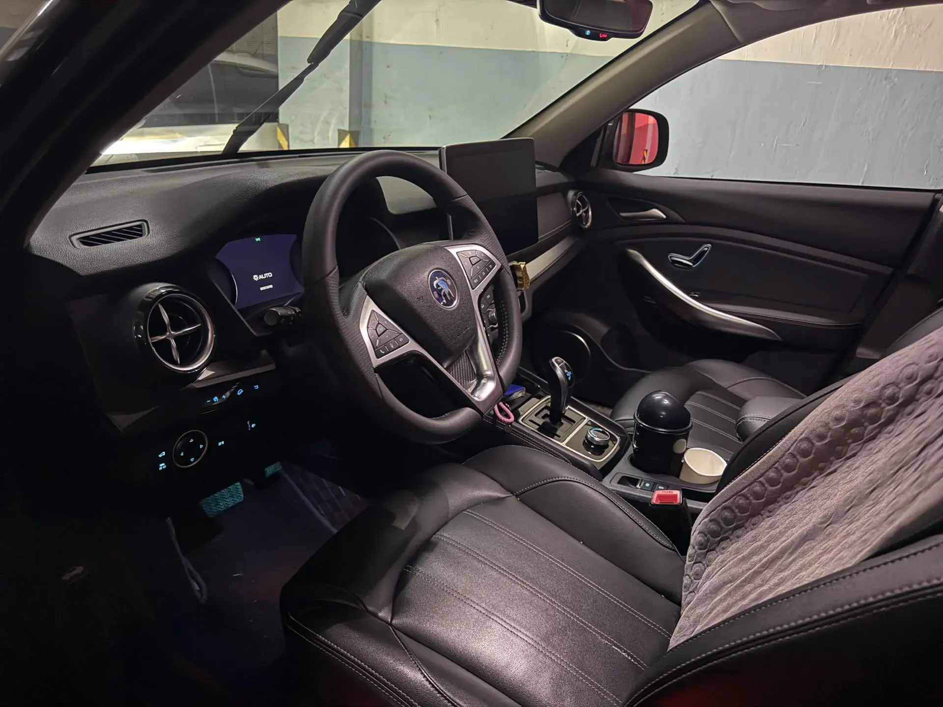 2019 BYD SONG thumbnail 2