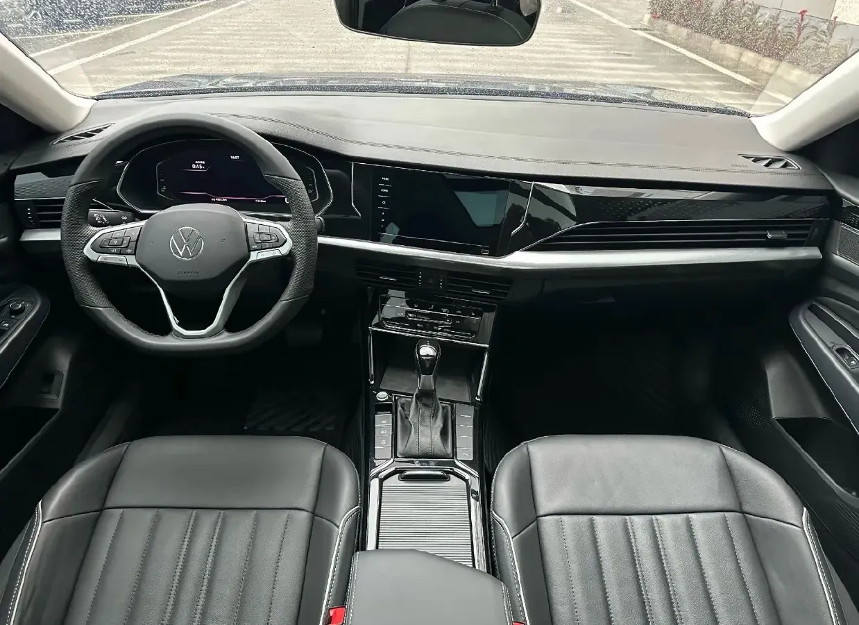 2022 Volkswagen Passat 2.0T 186HP L4 7DCT,autocango,china used car exporter,china ev exporter,chinese used car exporter,chinese used ev exporter