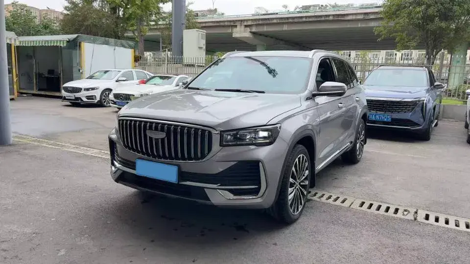 2025 GEELY MONJARO view 1