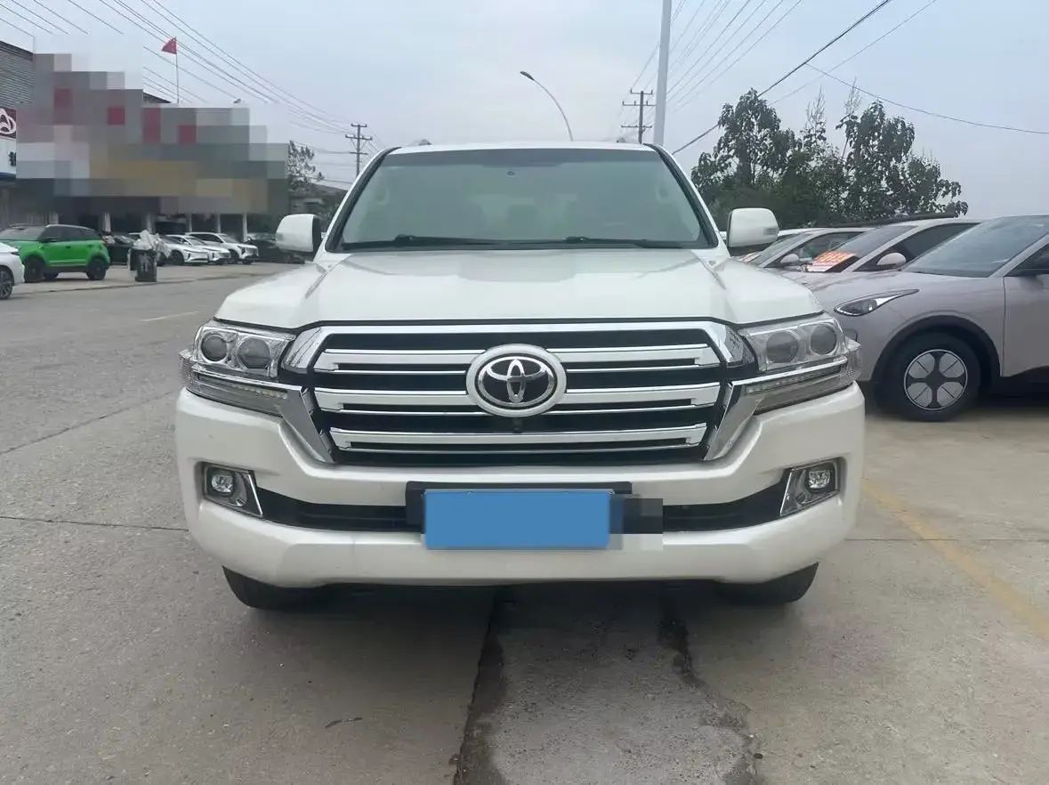 2019 CHEVROLET TRAX thumbnail 2