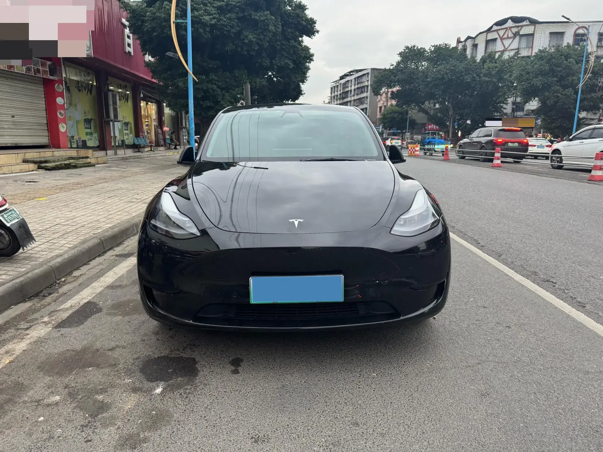 2022 TESLA MODEL thumbnail 2