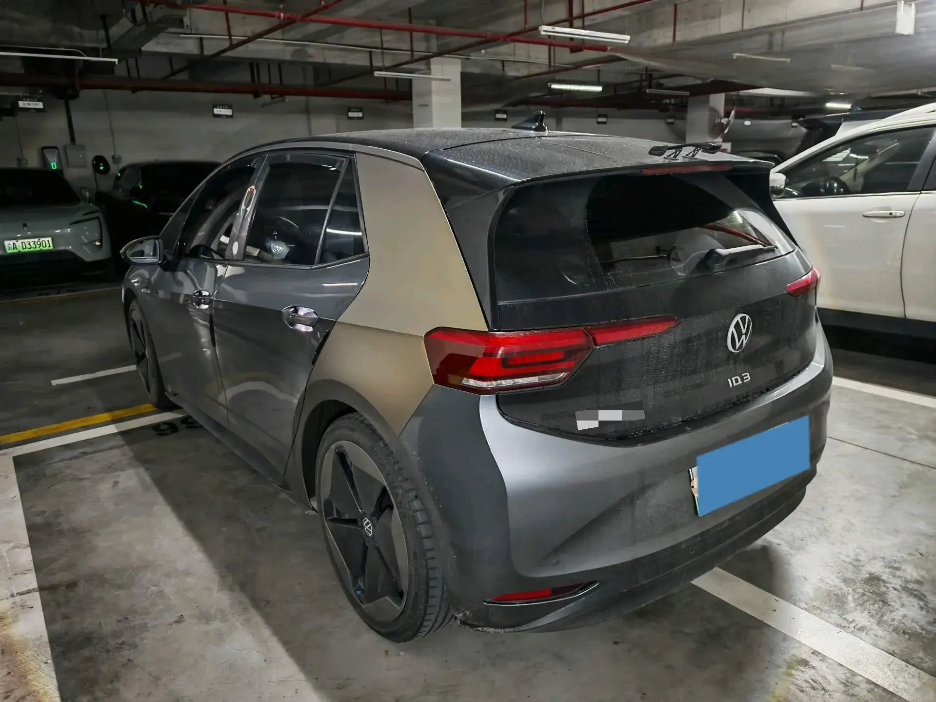 2023 VOLKSWAGEN ID.3 thumbnail 4