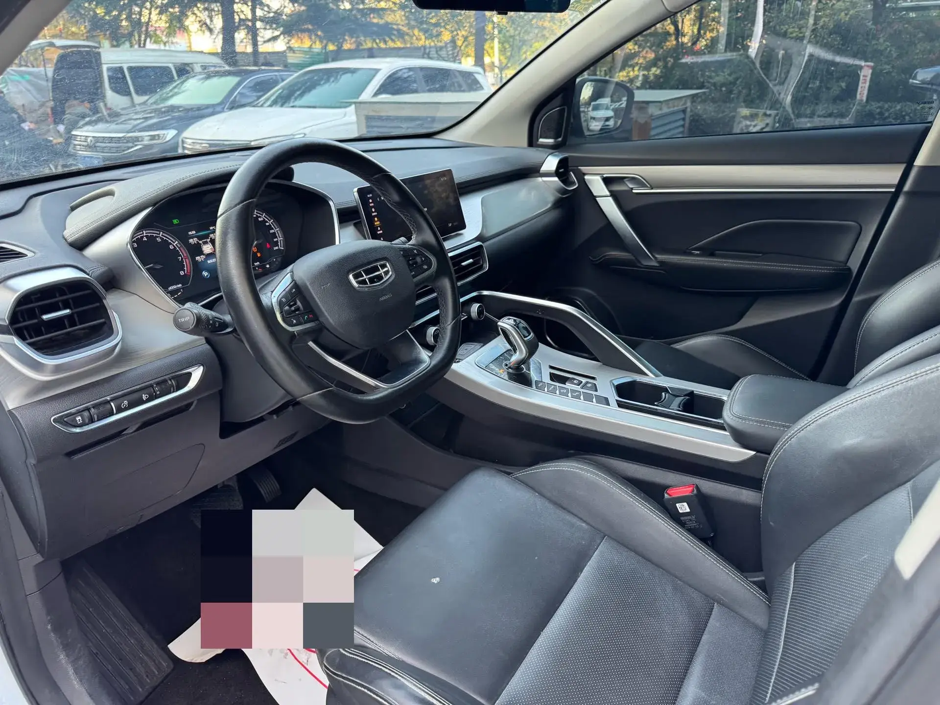 2019 GEELY COOLRAY thumbnail 4