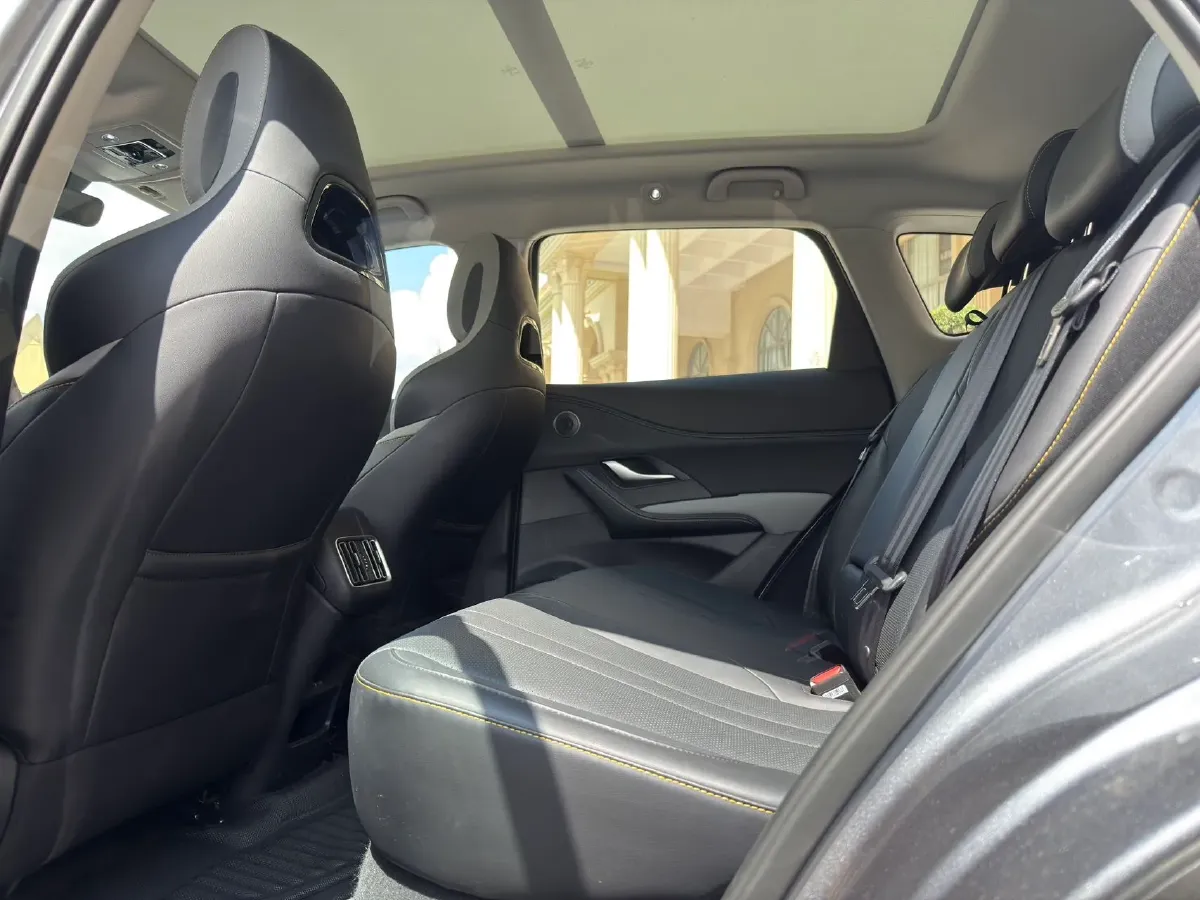 2025 BYD Sea Lion 05 DM-i 1.5L 101HP L4 E-CVT PHEV 18.3KWH,autocango,china used car exporter,china ev exporter,chinese used car exporter,chinese used ev exporter