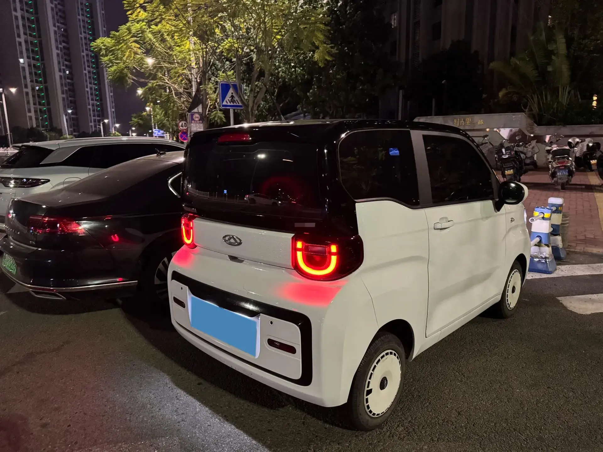 2022 CHERY QQ thumbnail 2