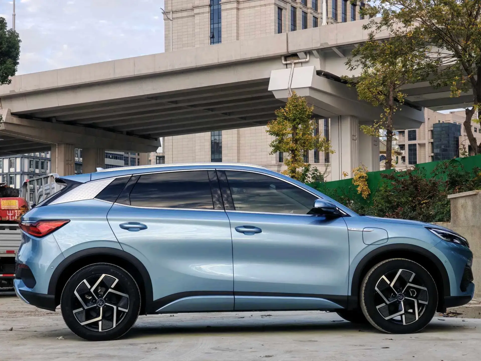 2023 BYD YUAN thumbnail 3