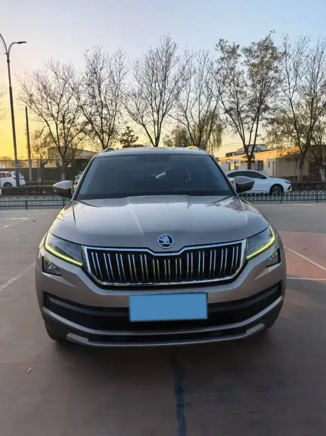 2018 SKODA KODIAK thumbnail 2