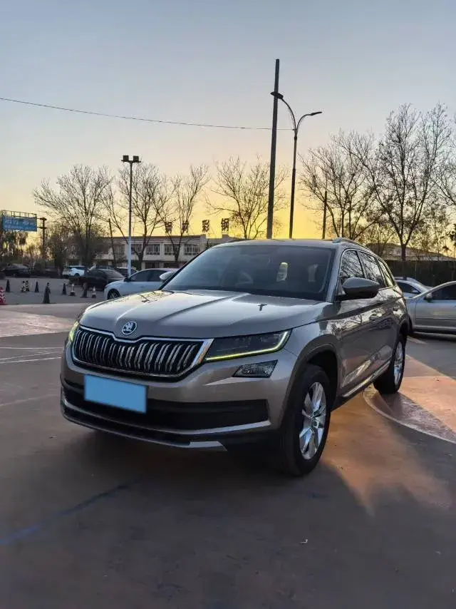 2018 SKODA KODIAK view 1