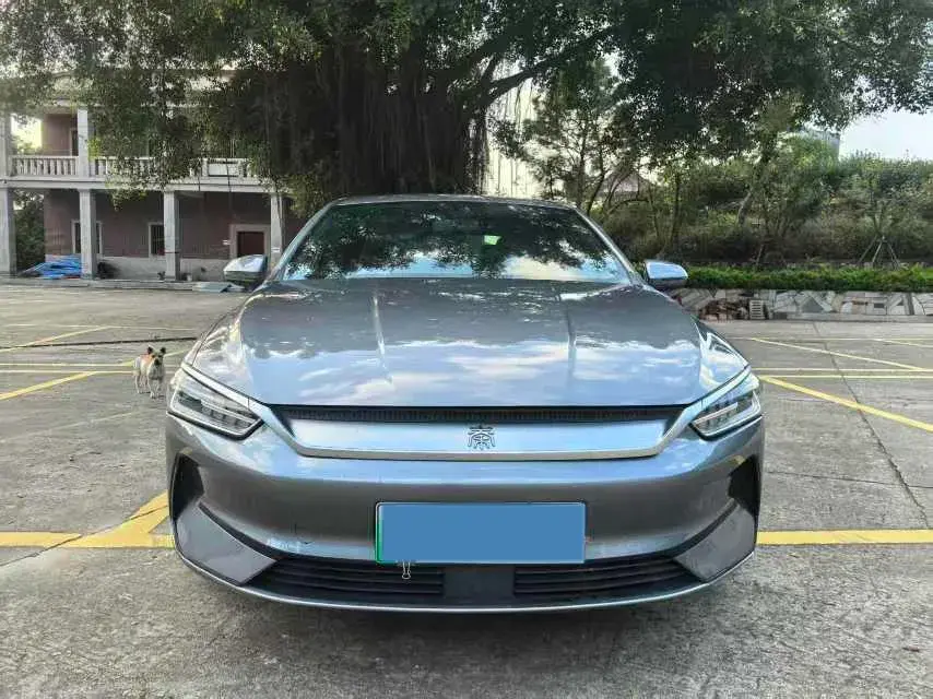 2021 BYD QIN thumbnail 2