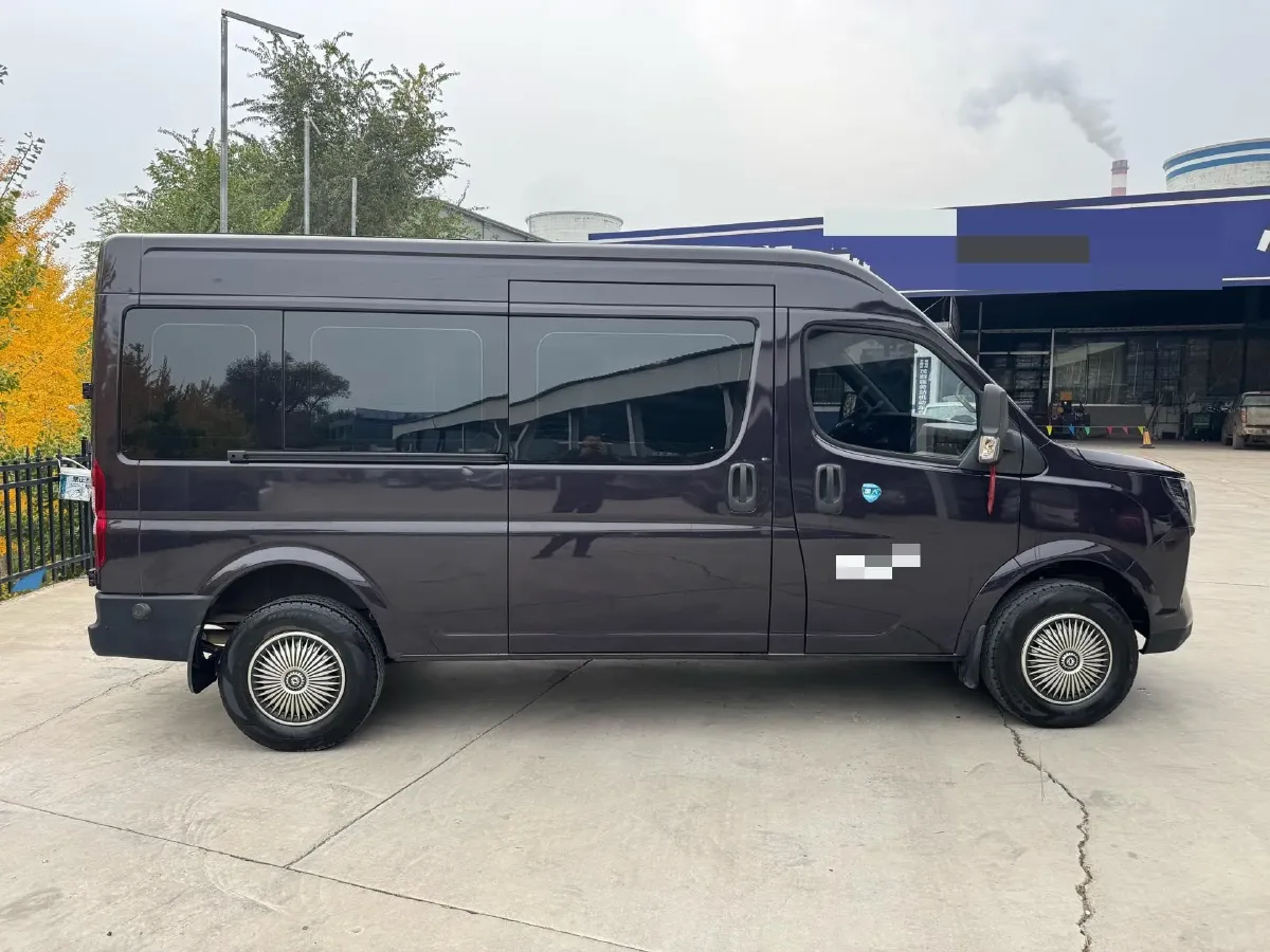 2023 DongFeng DFAC YuFeng 2.0T 136HP L4 6MT,autocango,china used car exporter,china ev exporter,chinese used car exporter,chinese used ev exporter