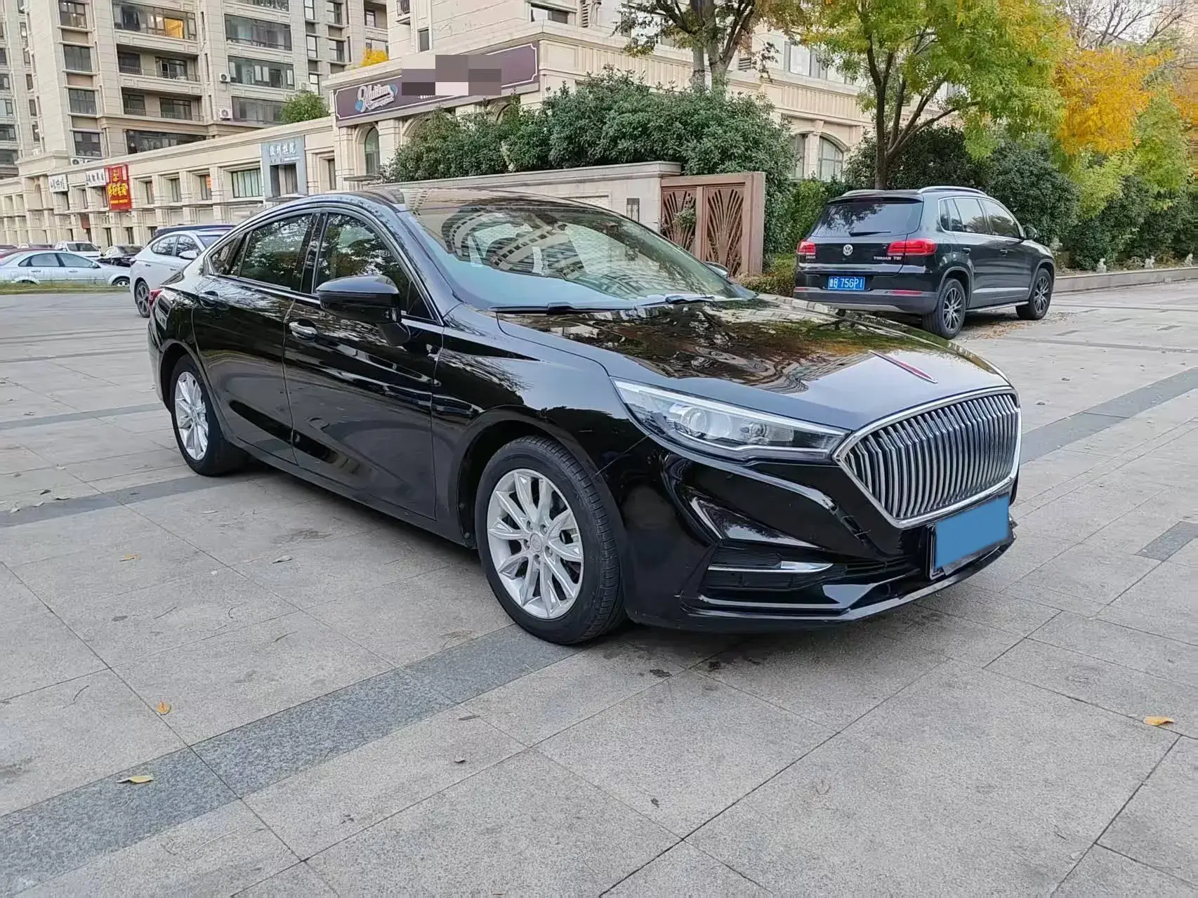 2018 HONGQI H5 thumbnail 2