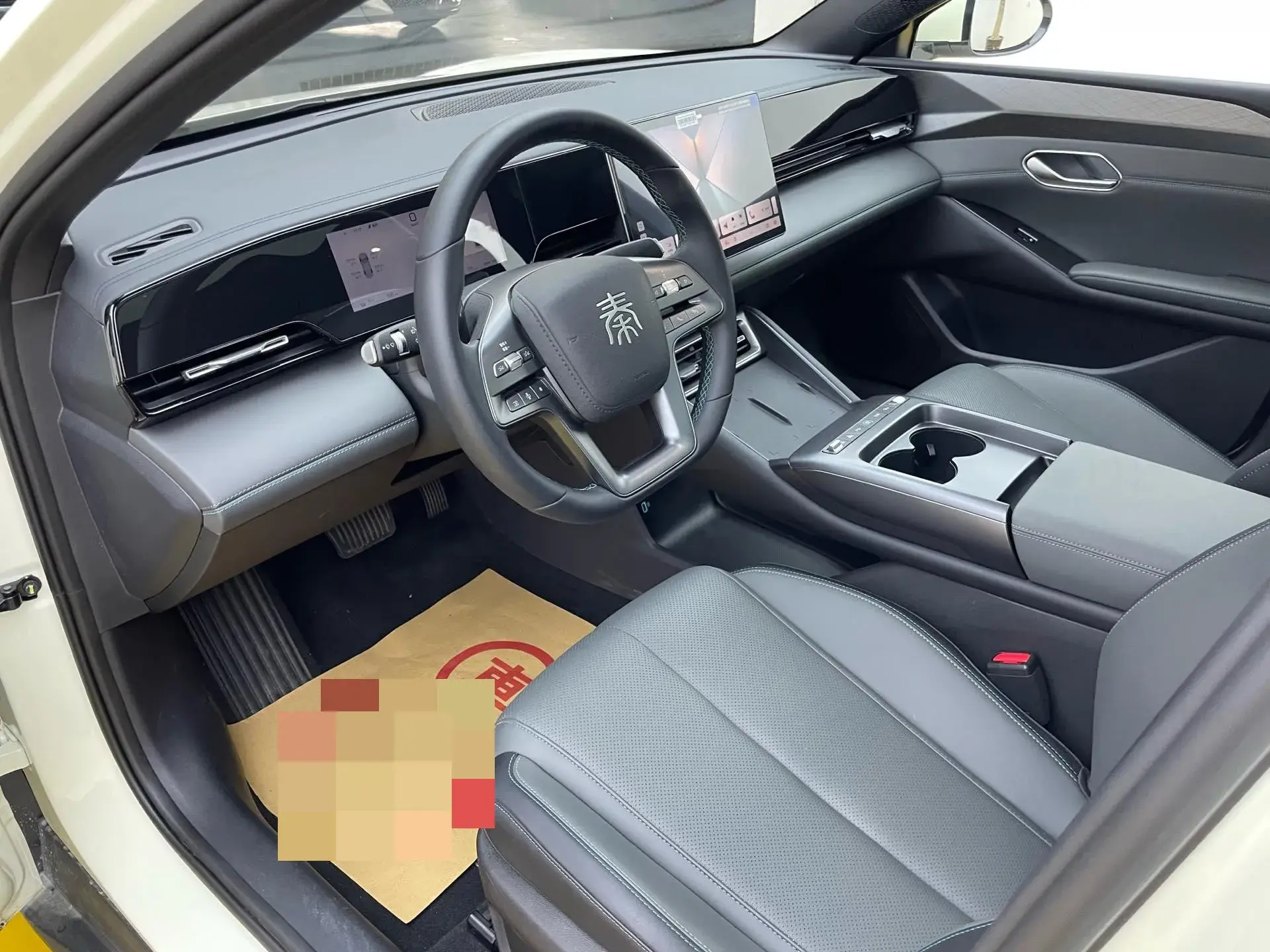 2025 BYD QINL thumbnail 4