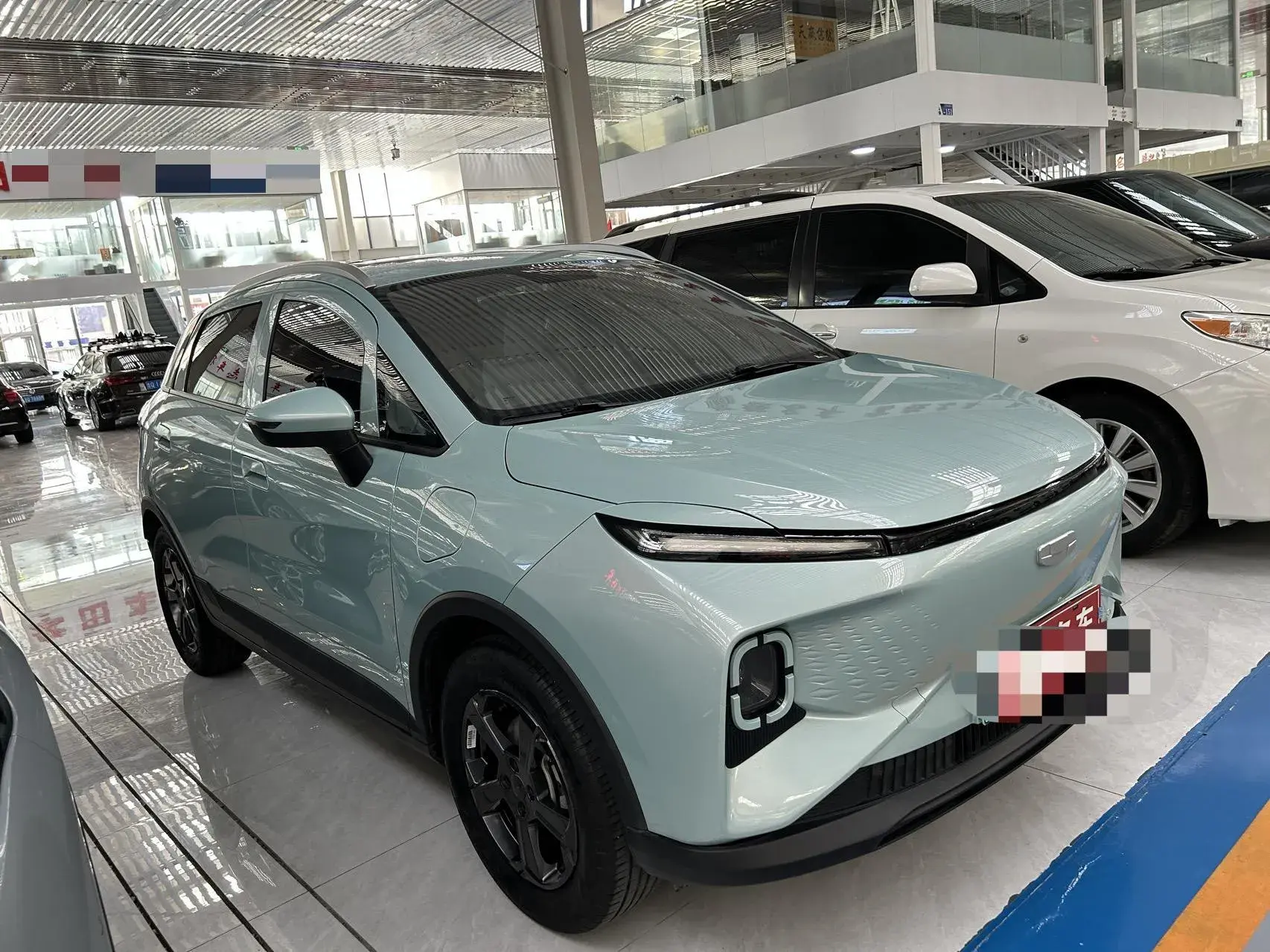 2024 GEOMETRY E thumbnail 3