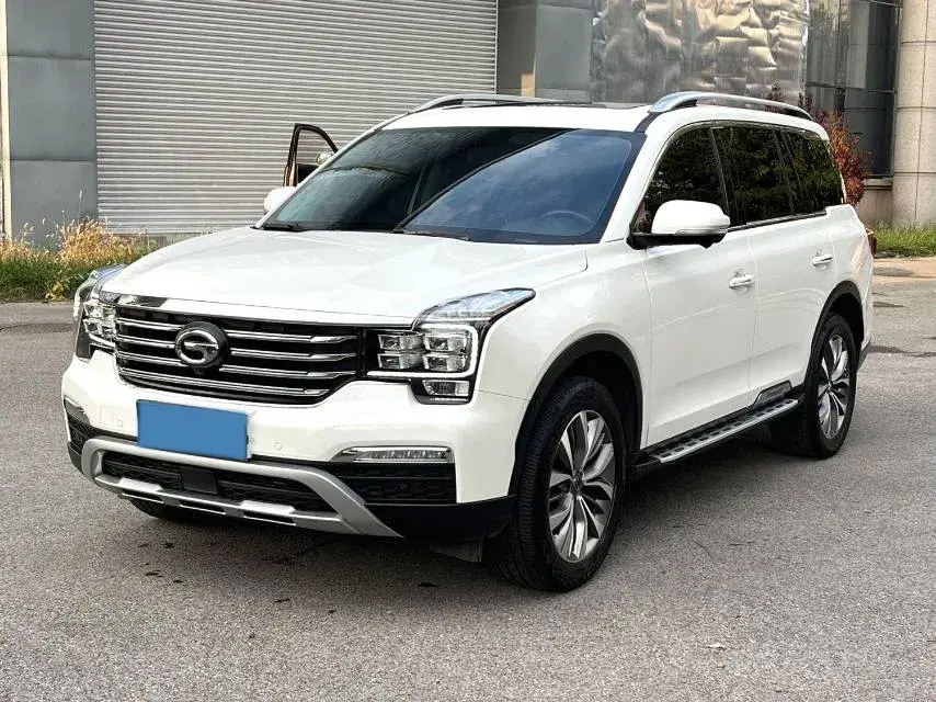 2017 GAC Trumpchi GS8 2.0T 201HP L4 6AT