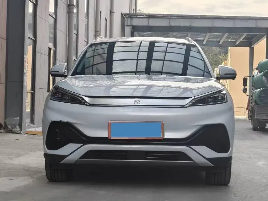 2022 BYD YUAN thumbnail 2