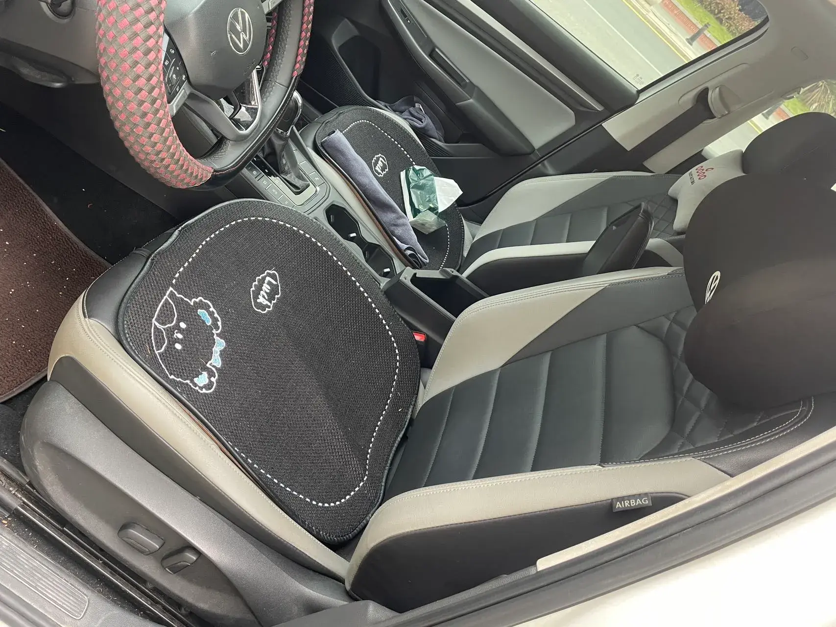 2023 VOLKSWAGEN BORA thumbnail 4