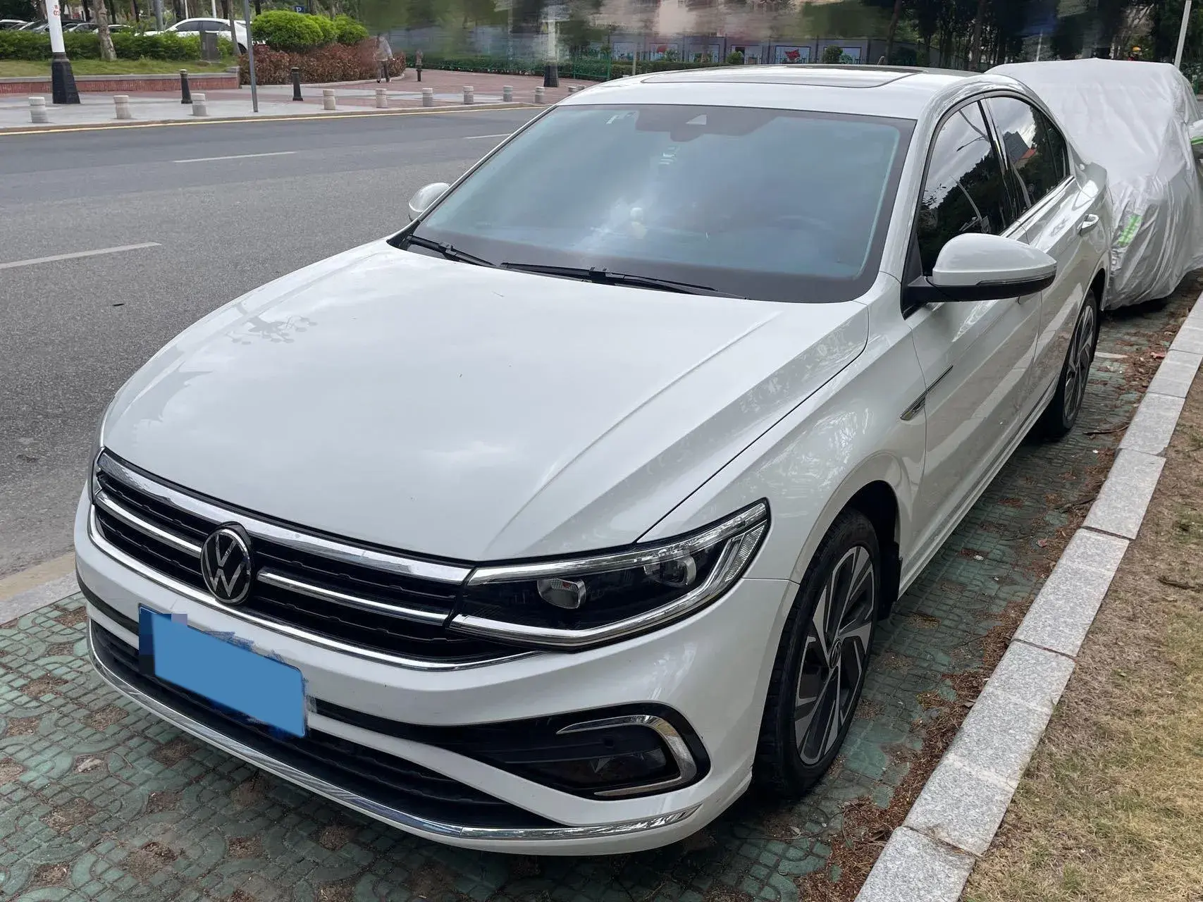 2023 VOLKSWAGEN BORA view 1