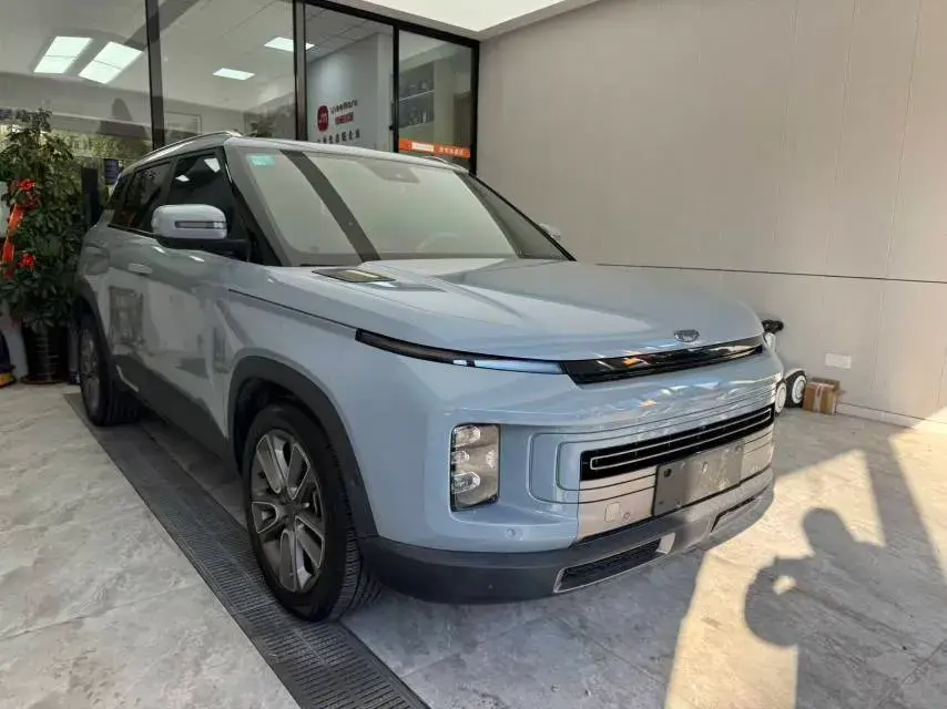 2020 GEELY ICON thumbnail 3