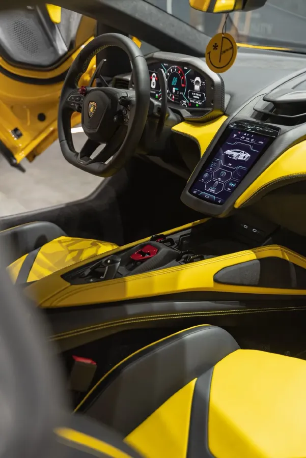 2023 Lamborghini Revuelto 6.5L 826HP V12 8DCT PHEV 3.8KWH,autocango,china used car exporter,china ev exporter,chinese used car exporter,chinese used ev exporter