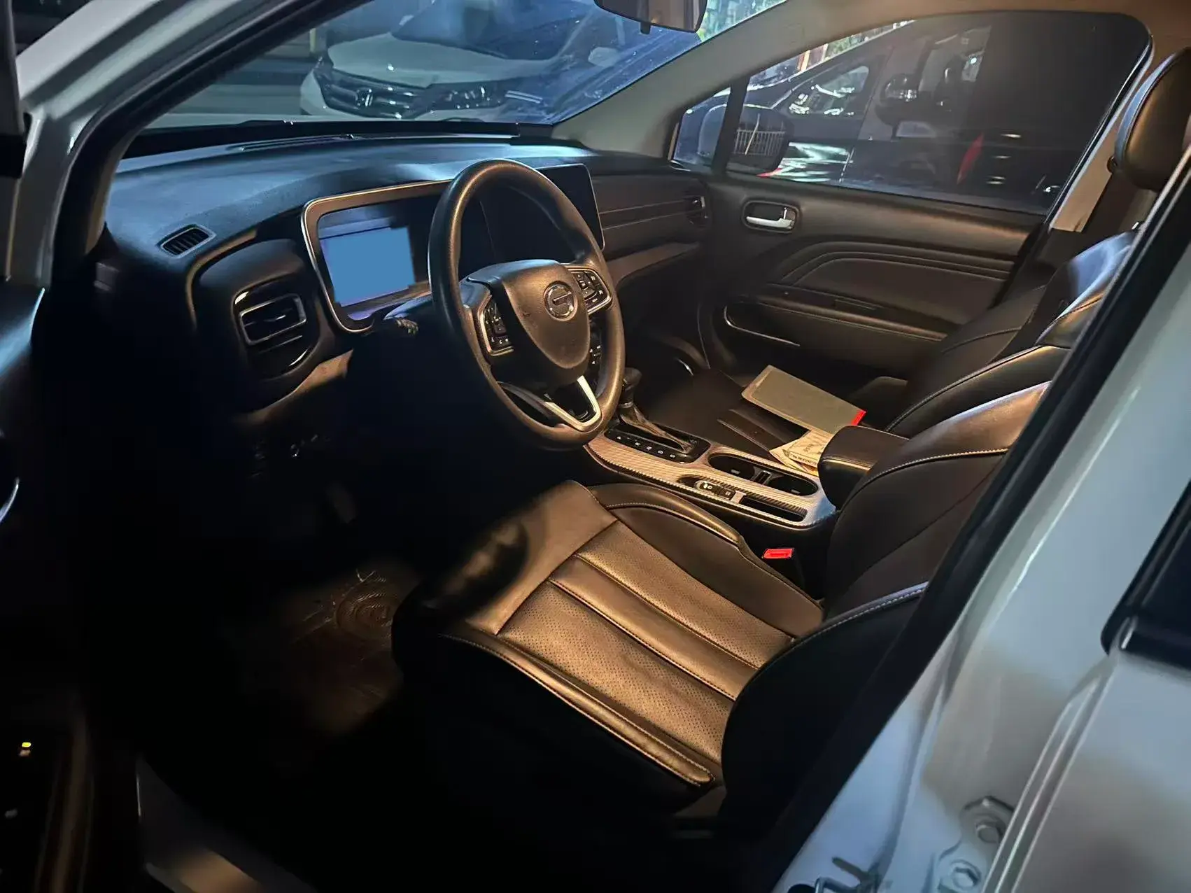 2021 GAC TRUMPCHI thumbnail 3