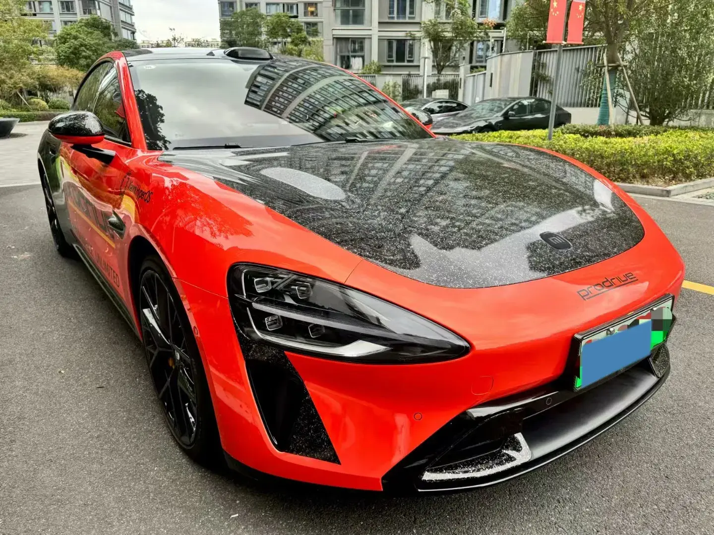 2024 MI SU7 thumbnail 2