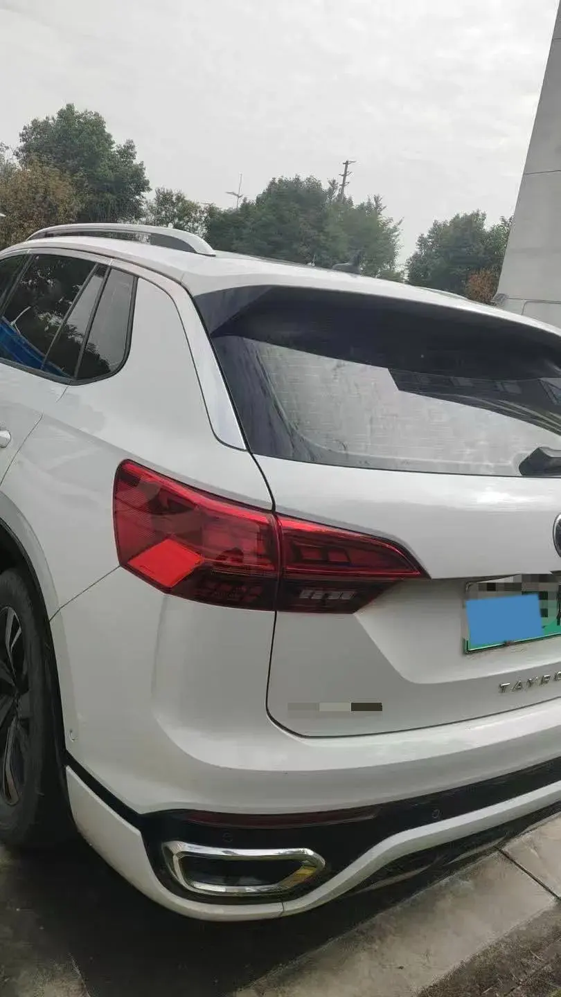 2020 VOLKSWAGEN TAYRON thumbnail 2