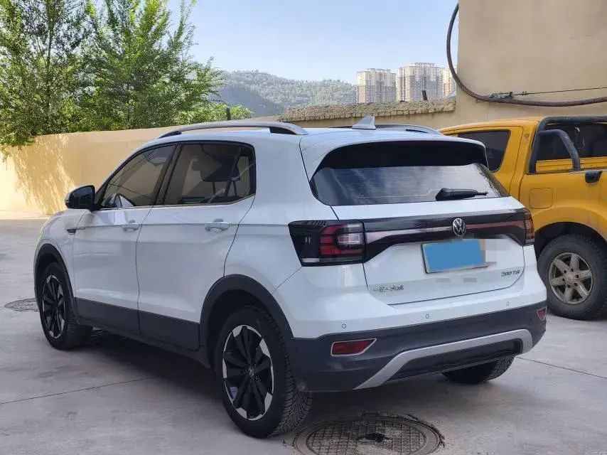 2021 VOLKSWAGEN TACQUA thumbnail 4