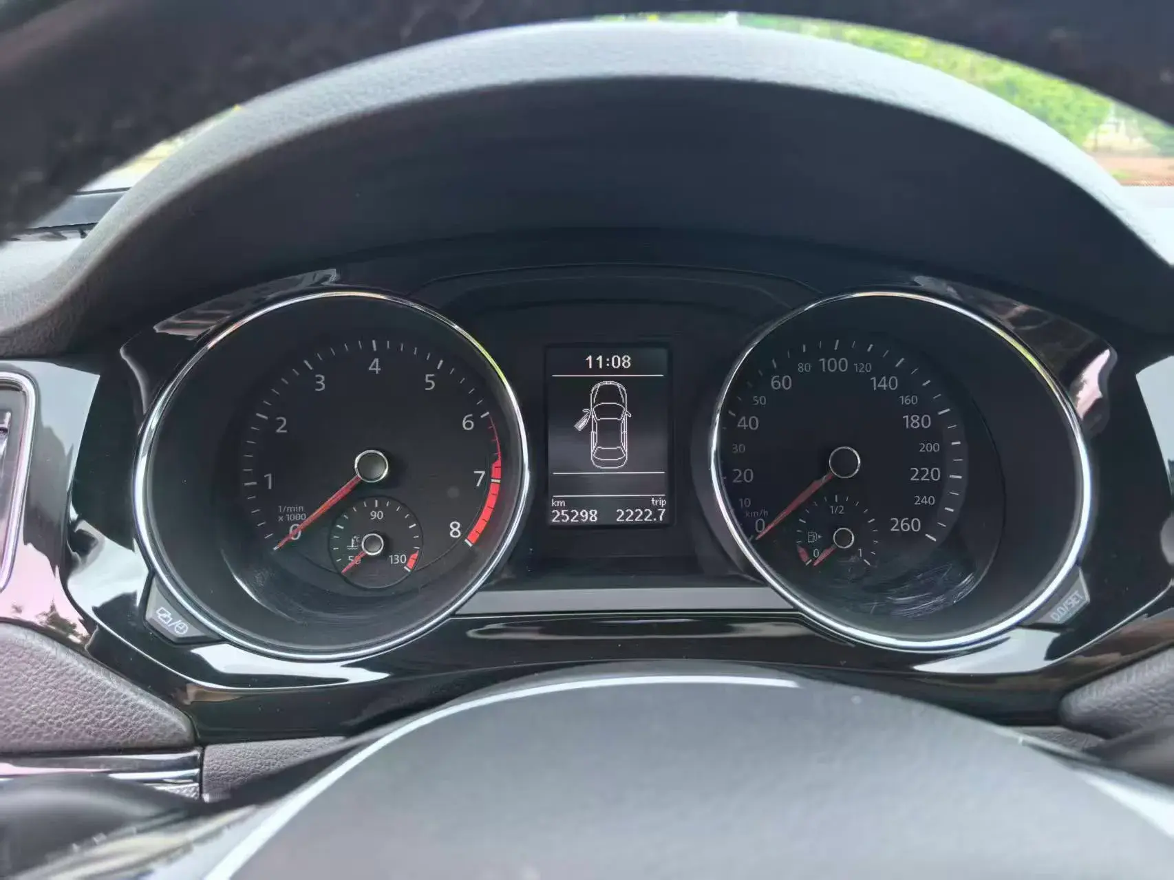 2018 VOLKSWAGEN SAGITAR thumbnail 4