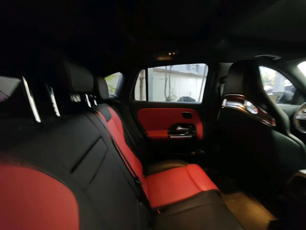 2021 Mercedes-Benz GLA AMG 2.0T 388HP L4 8DCT,autocango,china used car exporter,china ev exporter,chinese used car exporter,chinese used ev exporter