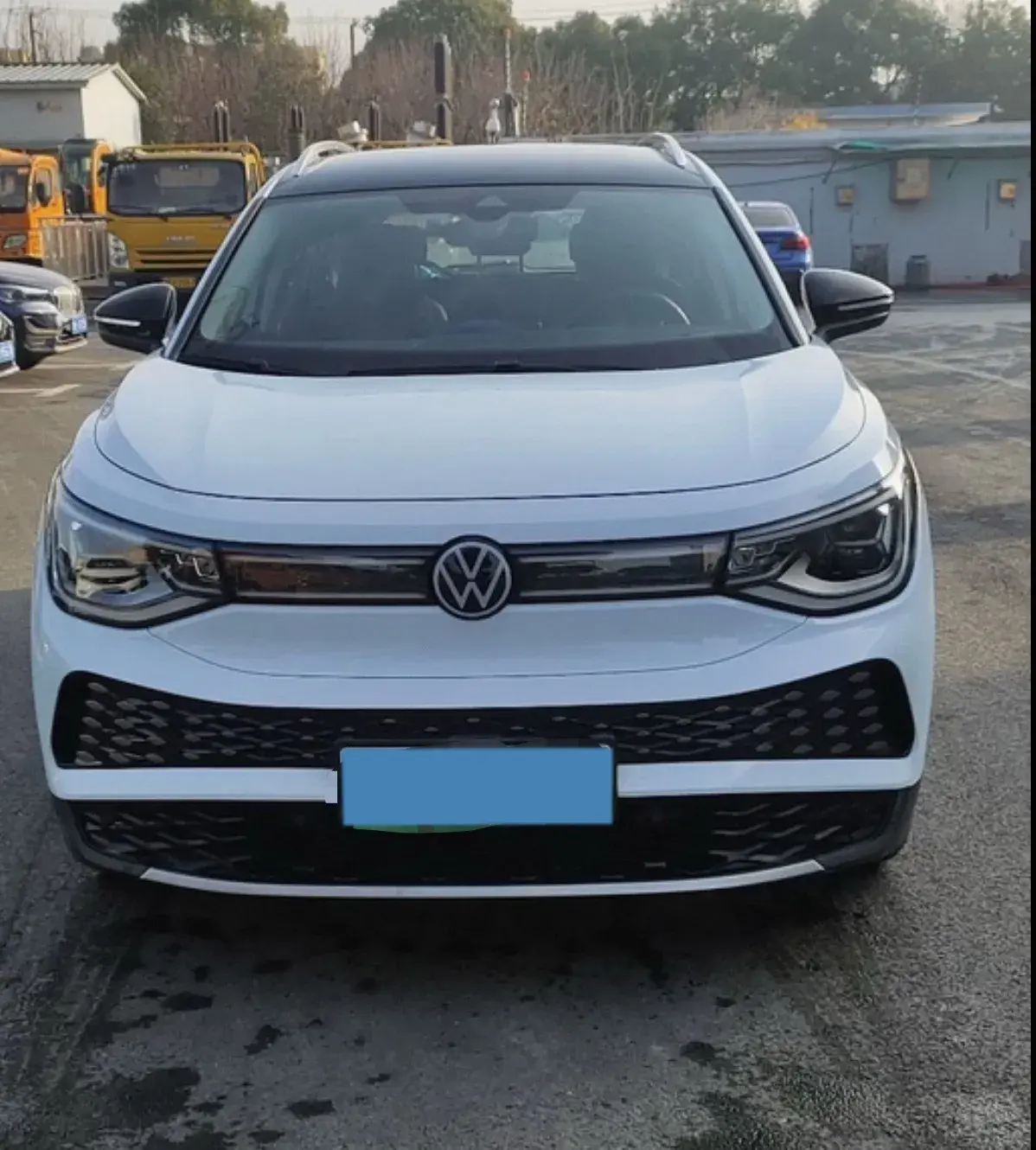 2021 VOLKSWAGEN ID.6 thumbnail 3