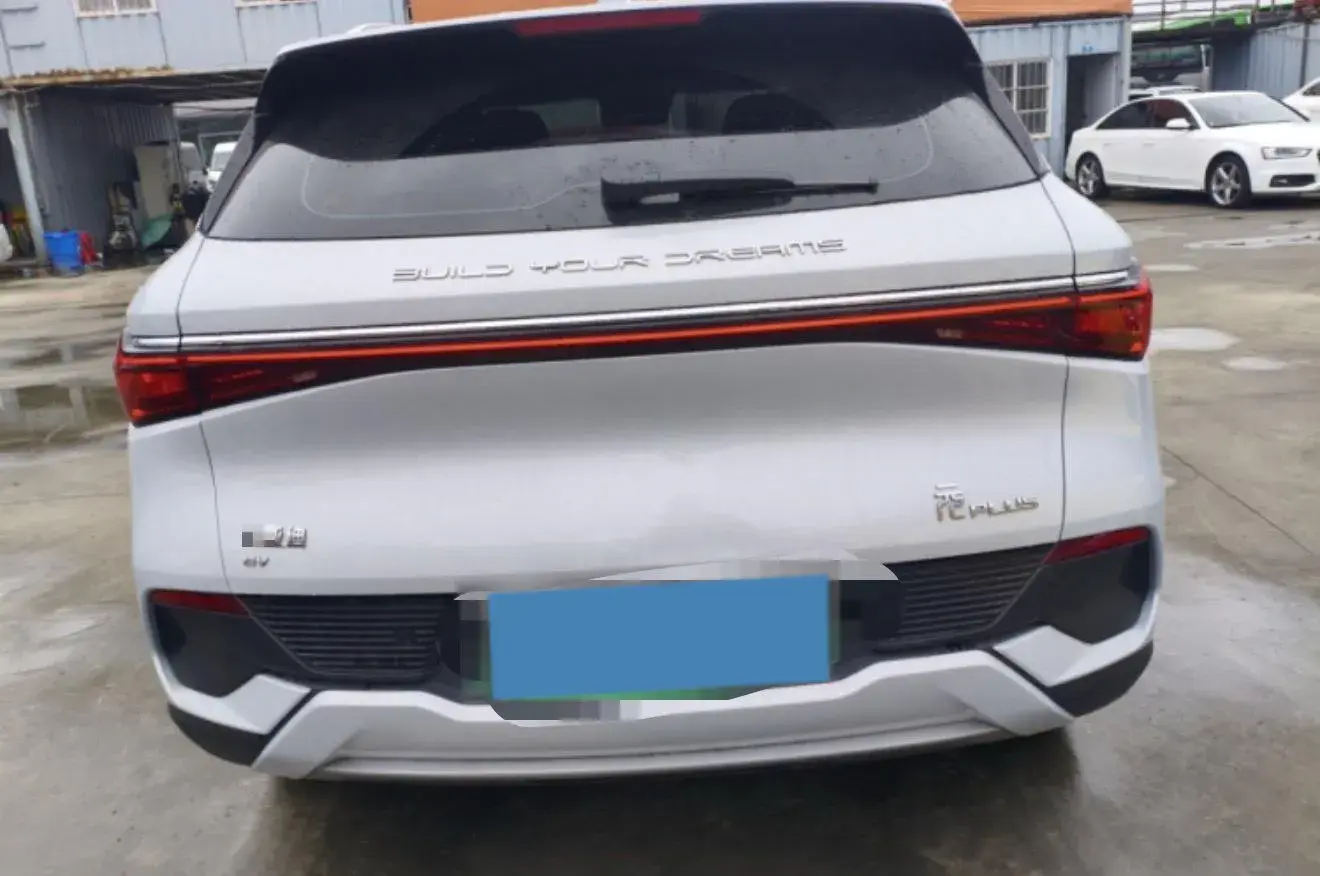 2022 BYD YUAN thumbnail 4