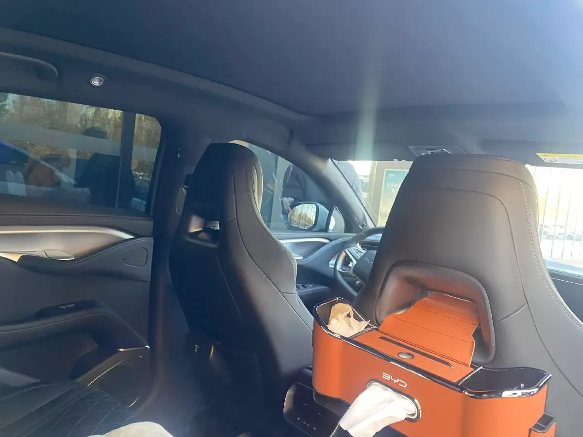 2025 BYD Sea Lion 07 BEV 80.64KWH,autocango,china used car exporter,china ev exporter,chinese used car exporter,chinese used ev exporter