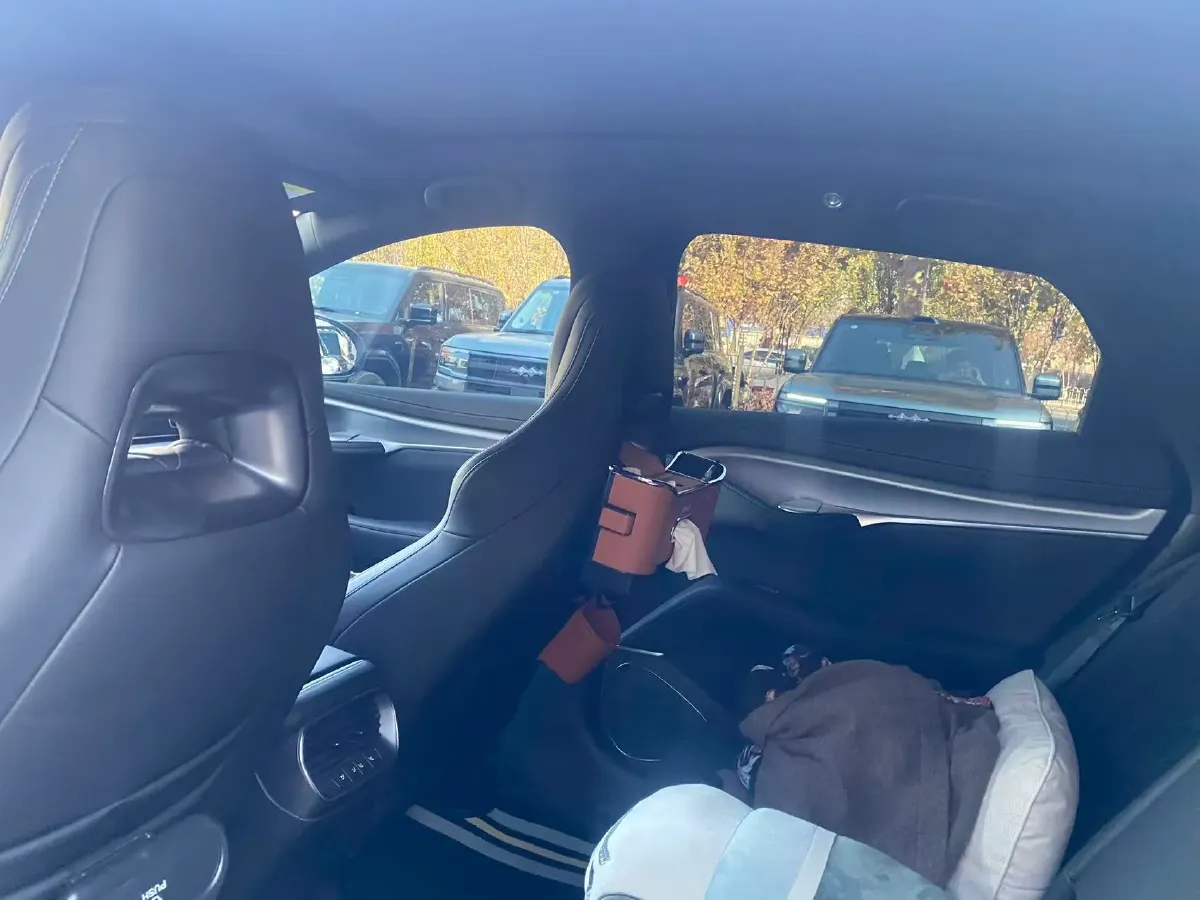 2025 BYD Sea Lion 07 BEV 80.64KWH,autocango,china used car exporter,china ev exporter,chinese used car exporter,chinese used ev exporter