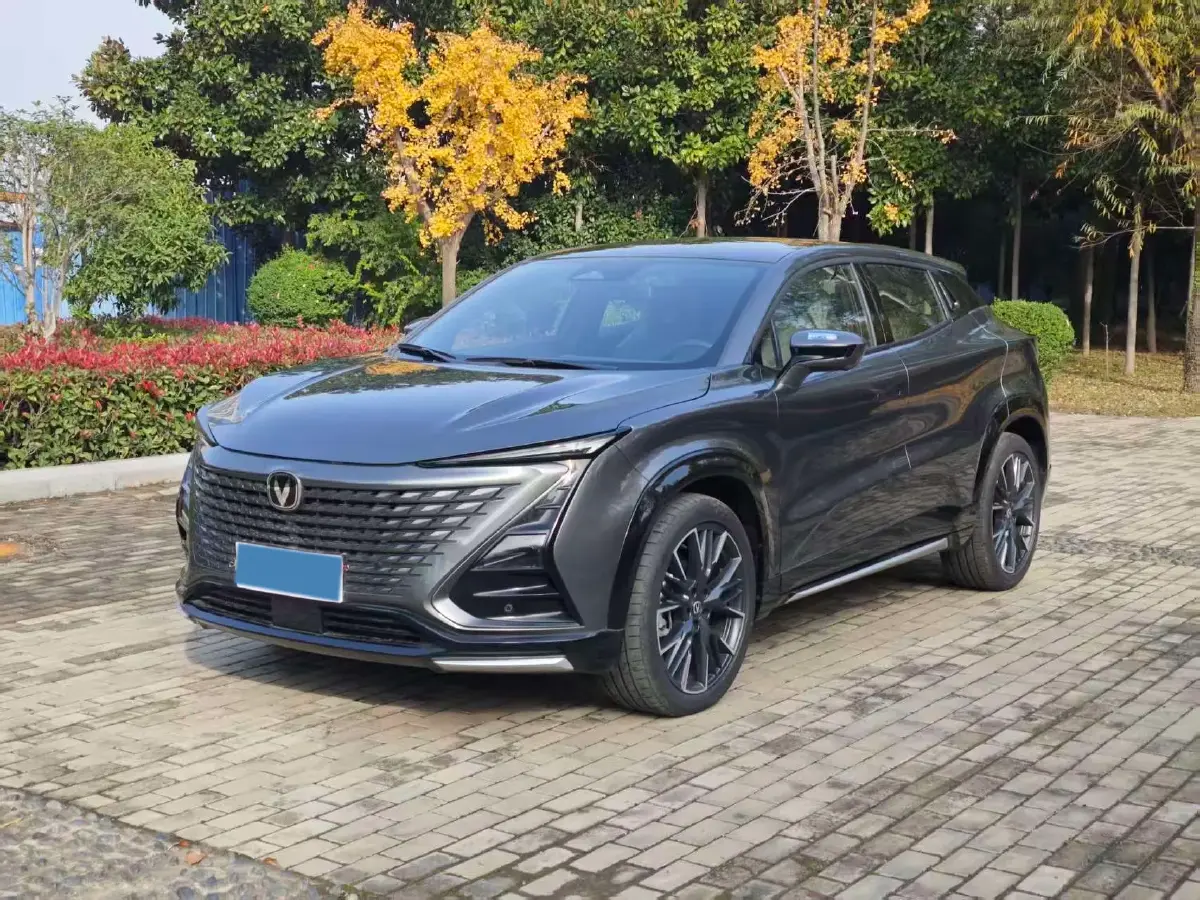 2023 ChangAn UNI-T 1.5T 188HP L4 7DCT