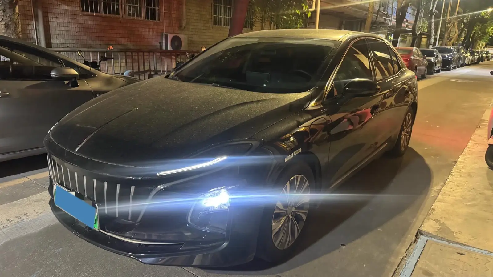 2024 HongQi E-QM5 BEV 60KWH