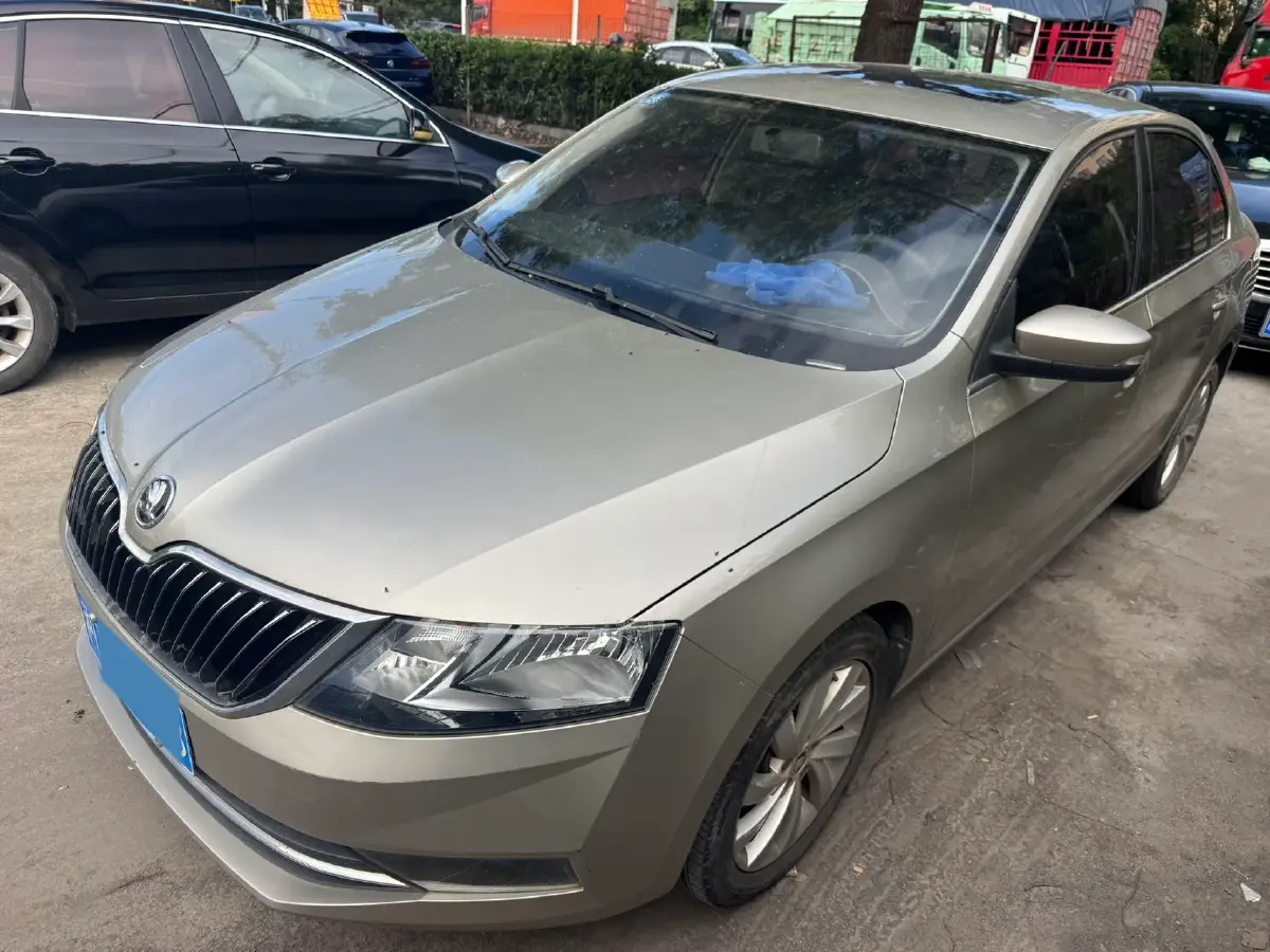 2019 Skoda Rapid 1.5L 112HP L4 6AT