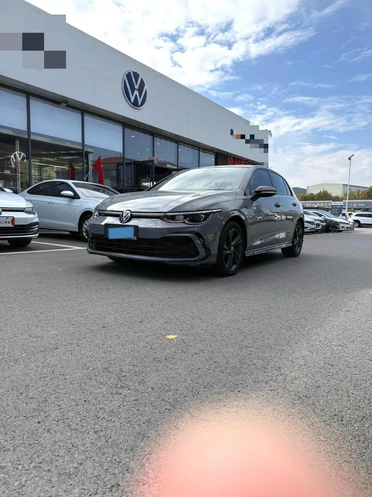 2021 VOLKSWAGEN GOLF view 1