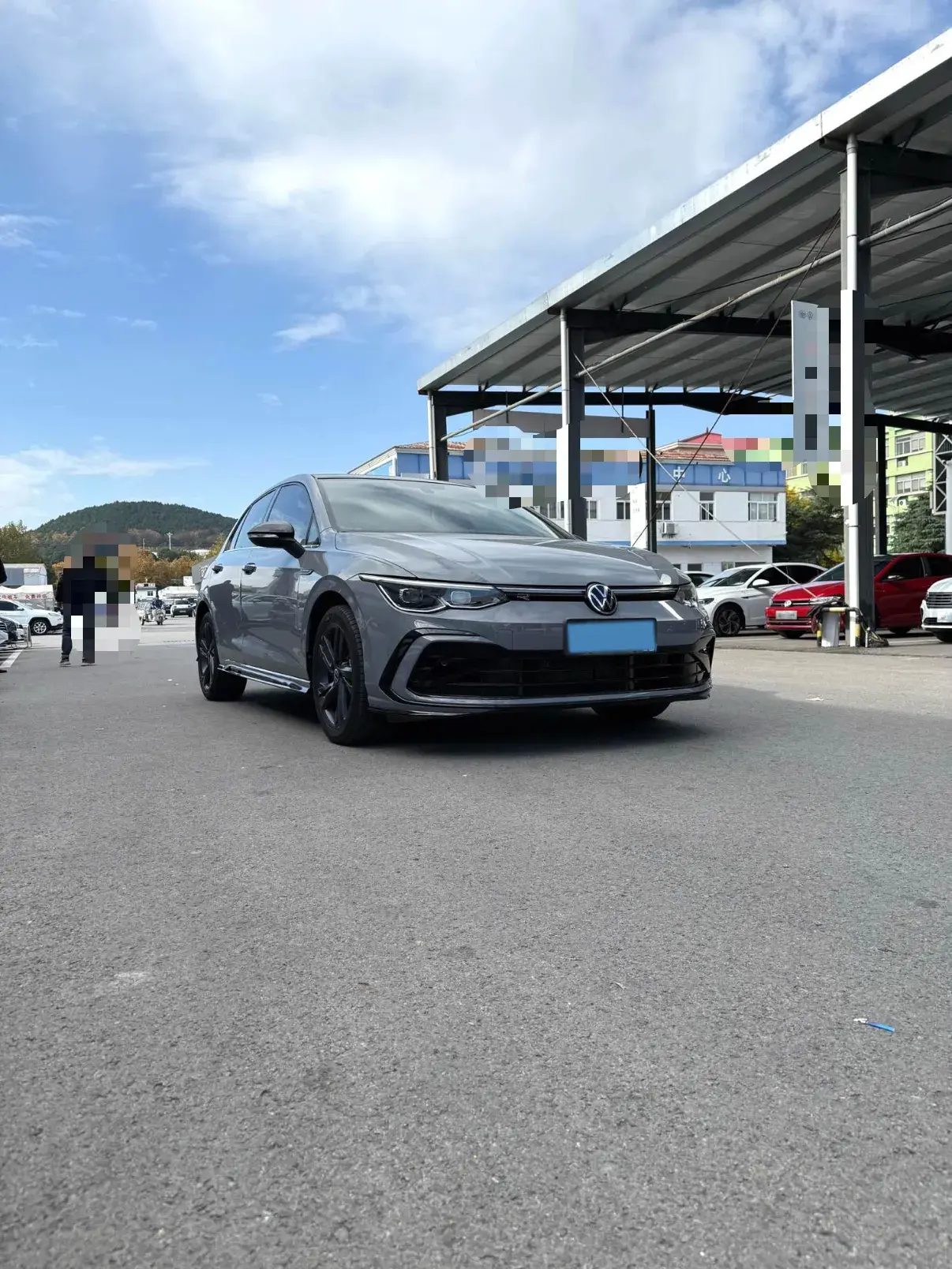 2021 VOLKSWAGEN GOLF thumbnail 3