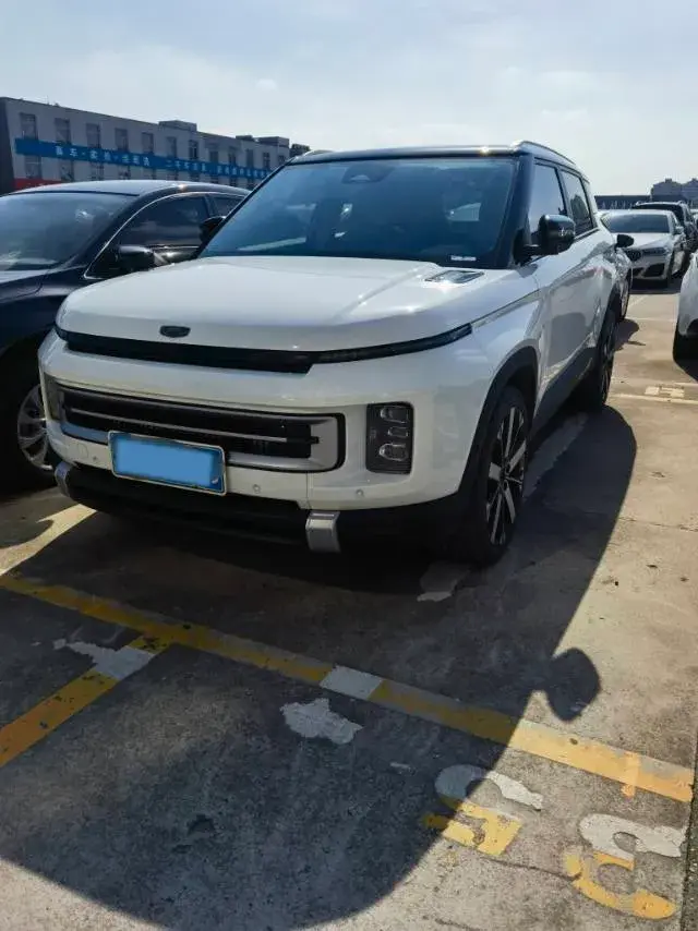 2023 Geely ICON 1.5T 181HP L4 7DCT